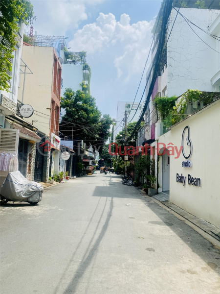 House for sale in Ward 12, Tan Binh, Alley 369 Nguyen Thai Binh (4.5*20) - 110 million\\/m2 Vietnam Sales đ 10.79 Billion