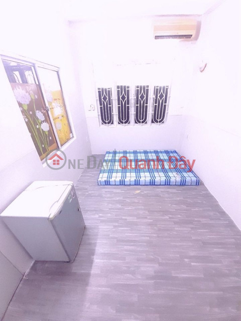 CHEAP ROOM 2.5 MILLION, FULL FURNISHED, HAVE WINDOWS _0