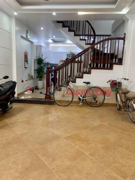 House for sale in Kim Giang, 46m2 x 5 floors, price only 8.15 billion VND, very wide and airy alley, ready to move in. Sales Listings