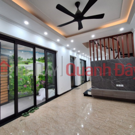 BÁN CĂN BIỆT THỰ GÂN HỒ BỒ ĐỀ 86M2 X 4 TẦNG 17.3 TỶ. LONG BIÊN- HÀ NỘI. _0