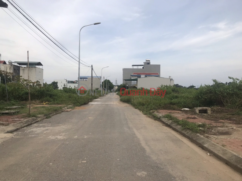 300m full mặt tiền 12m view hồ. Giá đẹp Niêm yết bán