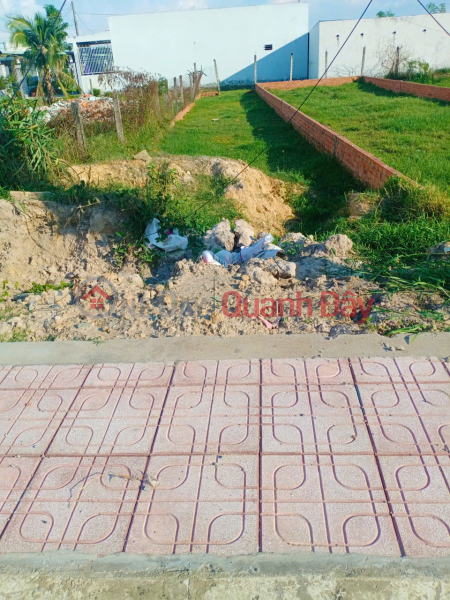 đ 1.28 Billion Owner selling beautiful residential land in Hoa Khanh Dong, Duc Hoa - Excellent price, high potential for price appreciation.