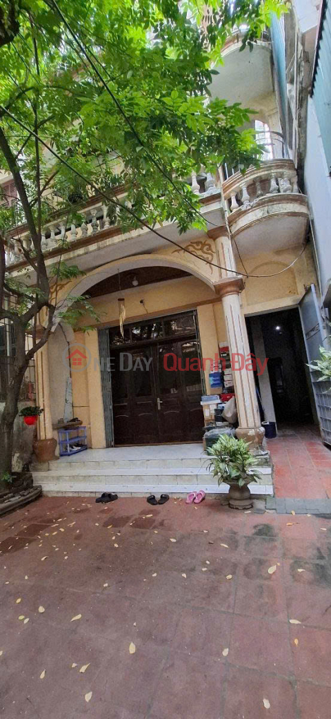 Bán nhà riêng Hoàng Quốc Việt, Cầu Giấy 100m2, MT 5m, 4 tầng - Chủ bán đất tặng nhà _0